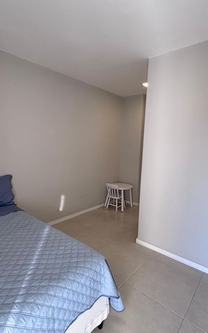 Apartamento à venda com 195m², 4 quartos e 3 vagasQuarto 2