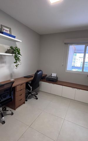 Apartamento à venda com 195m², 4 quartos e 3 vagasQuarto 4