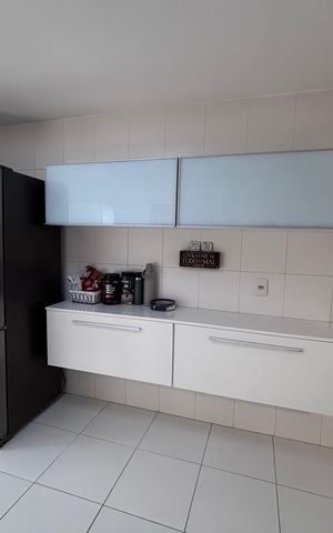 Apartamento à venda com 195m², 4 quartos e 3 vagasCozinha