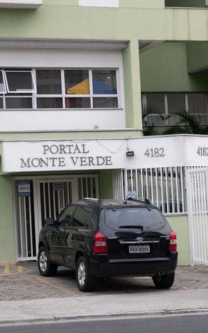 Apartamento à venda com 98m², 2 quartos e 1 vaga Apartamento à venda com 98m², 2 quartos e 1 vagaFachada