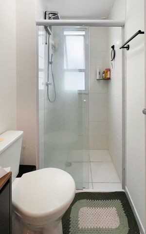 Apartamento à venda com 98m², 2 quartos e 1 vaga Apartamento à venda com 98m², 2 quartos e 1 vagaBanheiro Social