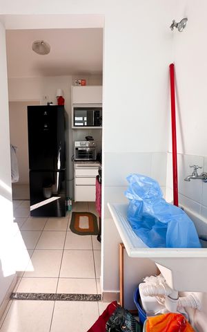 Apartamento à venda com 98m², 2 quartos e 1 vaga Apartamento à venda com 98m², 2 quartos e 1 vagaÁrea de Serviço