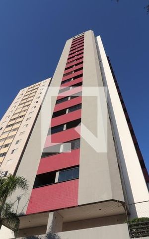 Apartamento à venda com 73m², 3 quartos e 2 vagas Apartamento à venda com 73m², 3 quartos e 2 vagasFachada