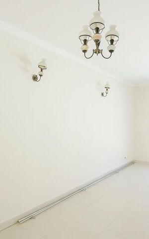 Casa à venda com 200m², 2 quartos e 5 vagasSala
