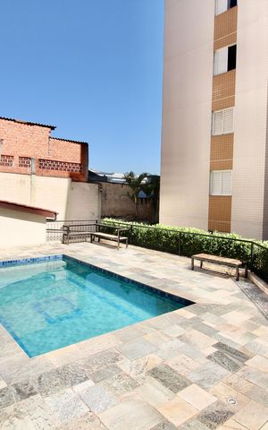Apartamento à venda com 64m², 3 quartos e 1 vaga Apartamento à venda com 64m², 3 quartos e 1 vagaÁrea comum - Piscina
