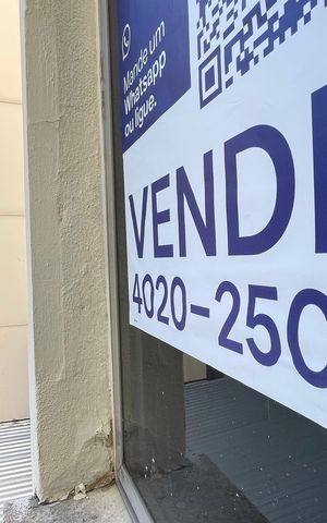 Apartamento à venda com 103m², 3 quartos e sem vaga Apartamento à venda com 103m², 3 quartos e sem vagaPlaquinha