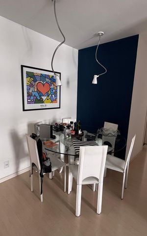 Apartamento à venda com 65m², 2 quartos e 1 vaga Apartamento à venda com 65m², 2 quartos e 1 vagaSala