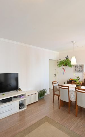 Apartamento à venda com 90m², 3 quartos e 1 vagaSala