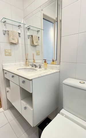Casa de condomínio à venda com 107m², 2 quartos e 2 vagas Casa de condomínio à venda com 107m², 2 quartos e 2 vagasBanheiro 2