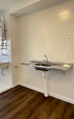 Apartamento à venda com 38m², 2 quartos e sem vagaCozinha e Área de Serviço
