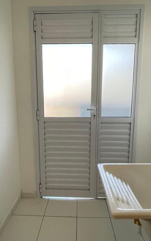 Apartamento à venda com 38m², 2 quartos e sem vagaCozinha e Área de Serviço