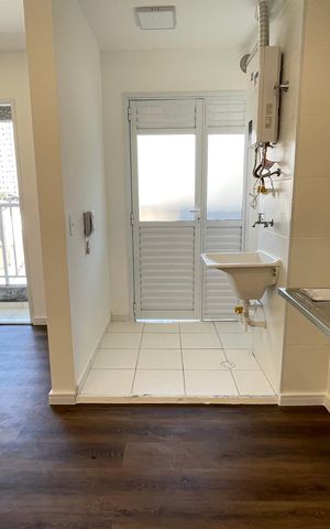 Apartamento à venda com 38m², 2 quartos e sem vagaCozinha e Área de Serviço