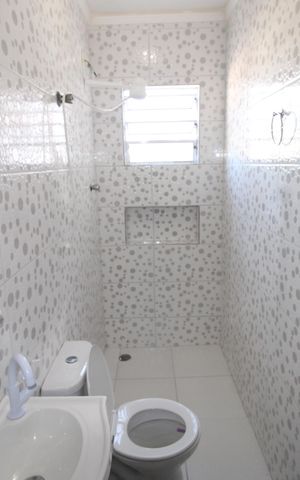 Casa para alugar com 40m², 1 quarto e sem vagaBanheiro