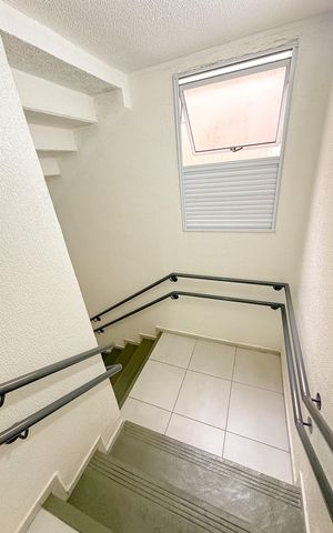 Apartamento para alugar com 38m², 2 quartos e 1 vagaEscada