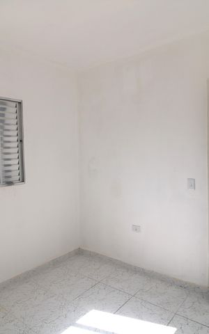 Casa para alugar com 55m², 1 quarto e sem vagaQuarto