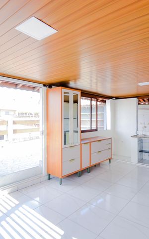Casa para alugar com 140m², 2 quartos e 2 vagasCozinha