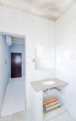 Casa para alugar com 140m², 2 quartos e 2 vagasBanheiro da Suíte
