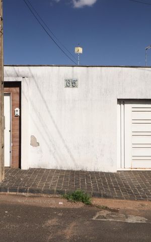 Casa para alugar com 170m², 4 quartos e 3 vagasFachada