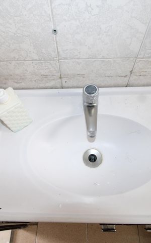 Apartamento para alugar com 55m², 2 quartos e sem vagaBanheiro