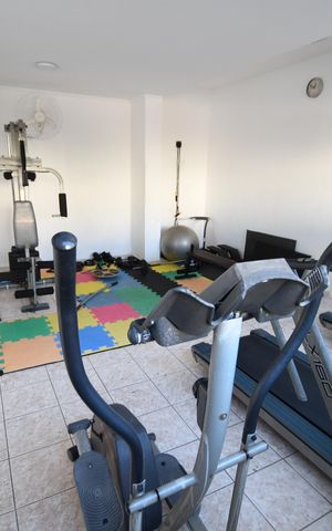 Apartamento à venda com 156m², 3 quartos e 3 vagasÁrea comum - Academia