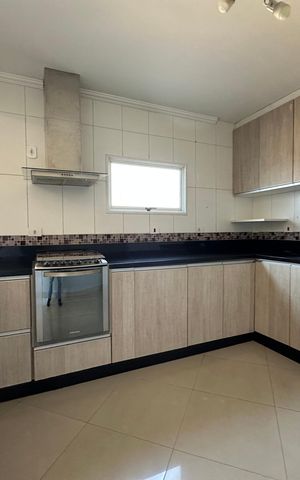 Casa para alugar com 75m², 3 quartos e sem vaga Casa para alugar com 75m², 3 quartos e sem vagaCozinha