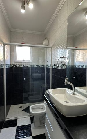 Casa para alugar com 75m², 3 quartos e sem vaga Casa para alugar com 75m², 3 quartos e sem vagaBanheiro