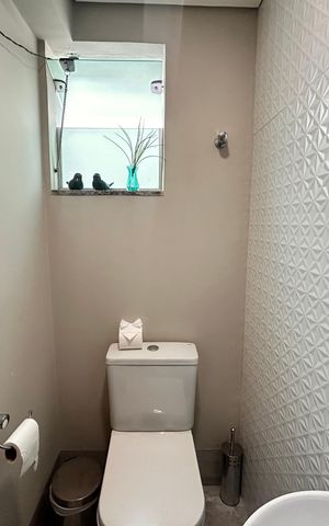 Casa para alugar com 220m², 3 quartos e 4 vagas