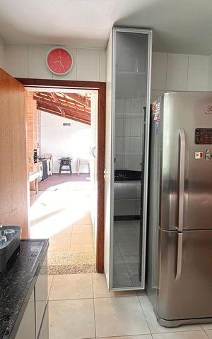 Casa para alugar com 220m², 3 quartos e 4 vagas