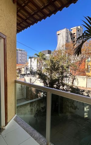 Casa para alugar com 220m², 3 quartos e 4 vagas