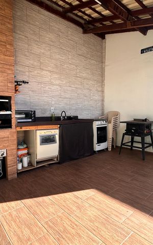 Casa para alugar com 220m², 3 quartos e 4 vagas