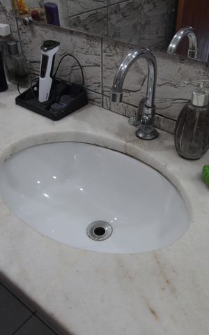 Casa de condomínio para alugar com 140m², 4 quartos e 2 vagasBanheiro Social