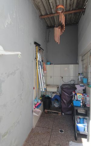 Casa de condomínio para alugar com 140m², 4 quartos e 2 vagasÁrea de Serviço