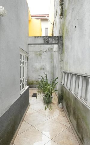 Casa para alugar com 189m², 4 quartos e 2 vagasQuintal
