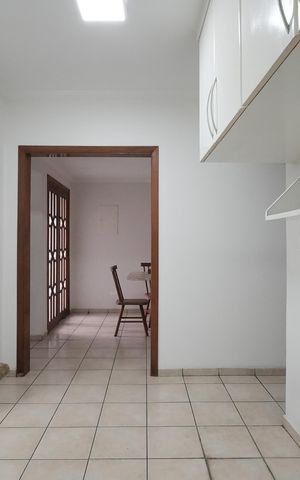 Casa para alugar com 189m², 4 quartos e 2 vagasCozinha