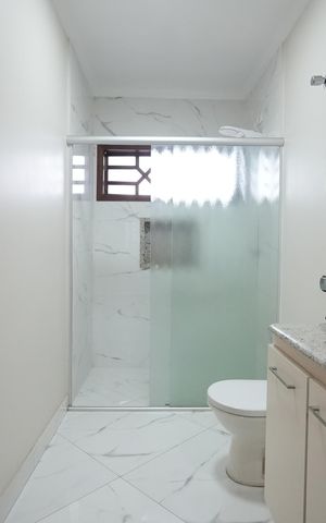 Casa para alugar com 189m², 4 quartos e 2 vagasBanheiro da Suíte 1