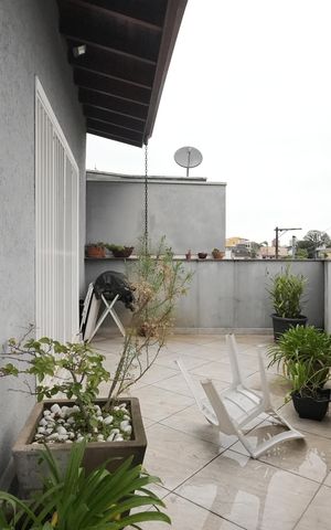 Casa para alugar com 189m², 4 quartos e 2 vagasQuintal