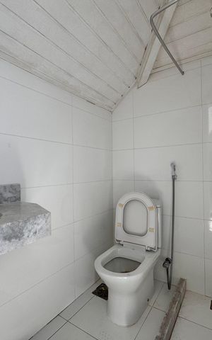 Casa de condomínio à venda com 600m², 3 quartos e 3 vagas Casa de condomínio à venda com 600m², 3 quartos e 3 vagasLavabo