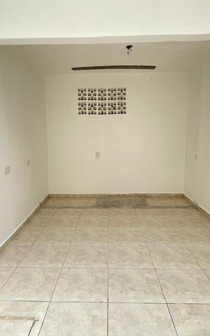 Casa para alugar com 90m², 2 quartos e 1 vaga Casa para alugar com 90m², 2 quartos e 1 vagaVaranda do Quarto 1