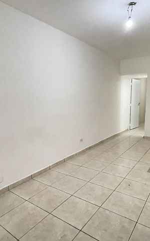 Casa para alugar com 90m², 2 quartos e 1 vaga Casa para alugar com 90m², 2 quartos e 1 vagaSala