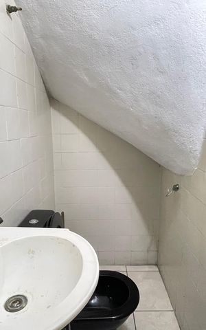 Casa para alugar com 90m², 2 quartos e 1 vaga Casa para alugar com 90m², 2 quartos e 1 vagaBanheiro 2