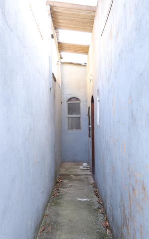 Casa para alugar com 60m², 2 quartos e 1 vagaCorredor