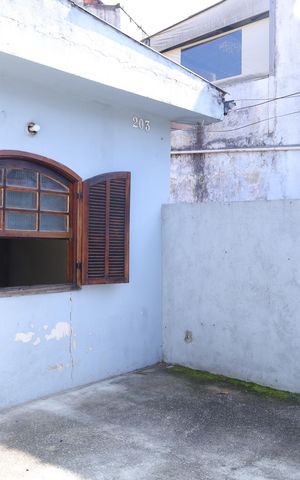 Casa para alugar com 60m², 2 quartos e 1 vagaGaragem