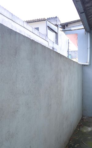 Casa para alugar com 60m², 2 quartos e 1 vagaQuintal