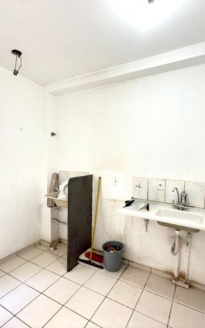 Apartamento para alugar com 55m², 2 quartos e 1 vagaCozinha e Área de Serviço
