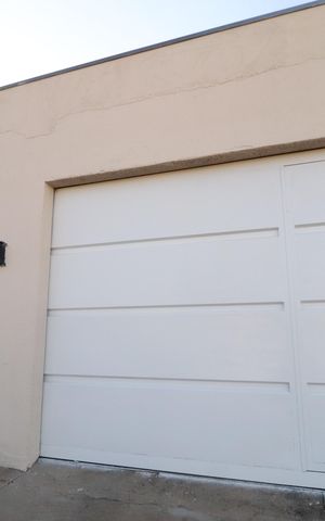 Casa para alugar com 70m², 3 quartos e 2 vagasFachada