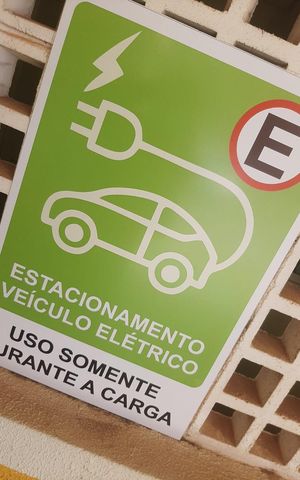 Apartamento à venda com 34m², 1 quarto e 1 vaga