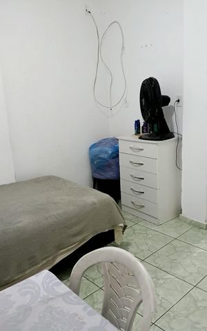 Casa à venda com 120m², 3 quartos e sem vaga Casa à venda com 120m², 3 quartos e sem vagaQuarto