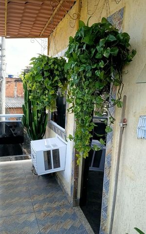 Casa à venda com 120m², 3 quartos e sem vaga Casa à venda com 120m², 3 quartos e sem vagaVaranda