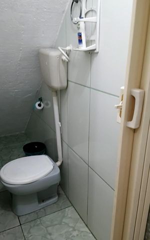 Casa à venda com 120m², 3 quartos e sem vaga Casa à venda com 120m², 3 quartos e sem vagaLavabo