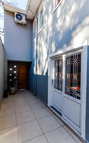 Casa à venda com 178m², 3 quartos e 2 vagasQuintal